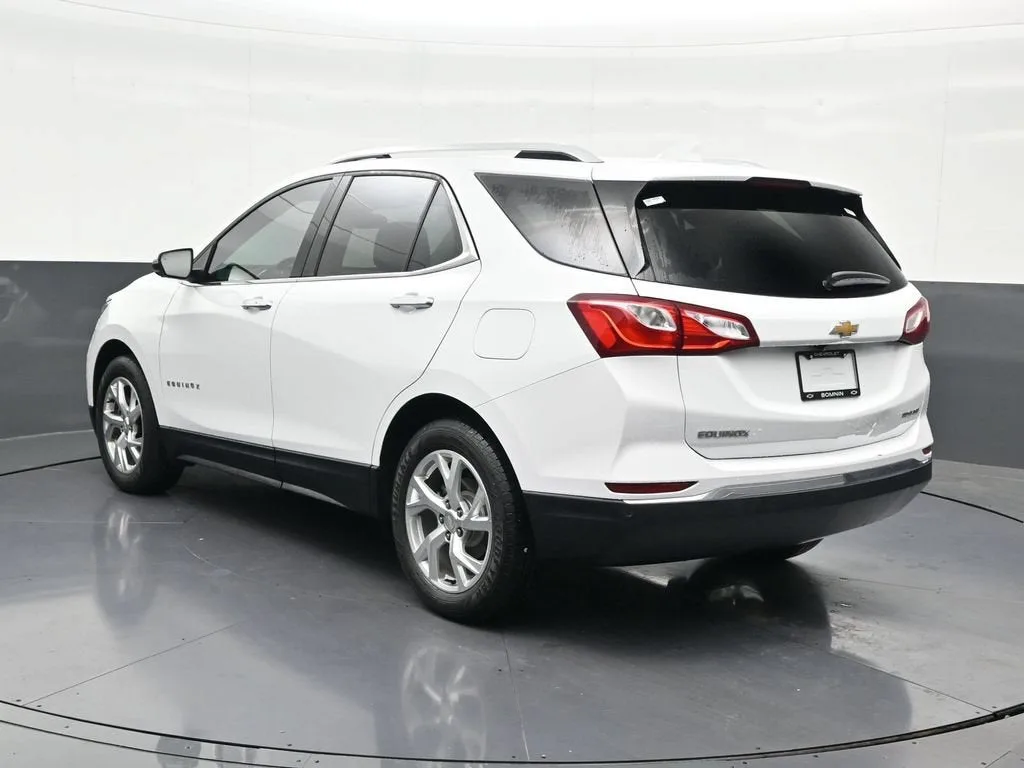 2020 Chevrolet Equinox Premier photo 3