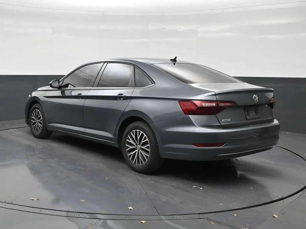 2021 Volkswagen Jetta S photo 3