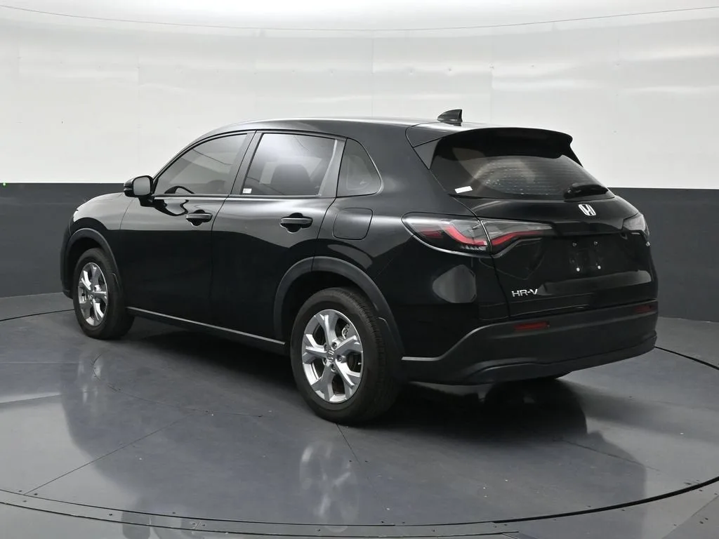 2025 Honda HR-V 2WD LX photo 3