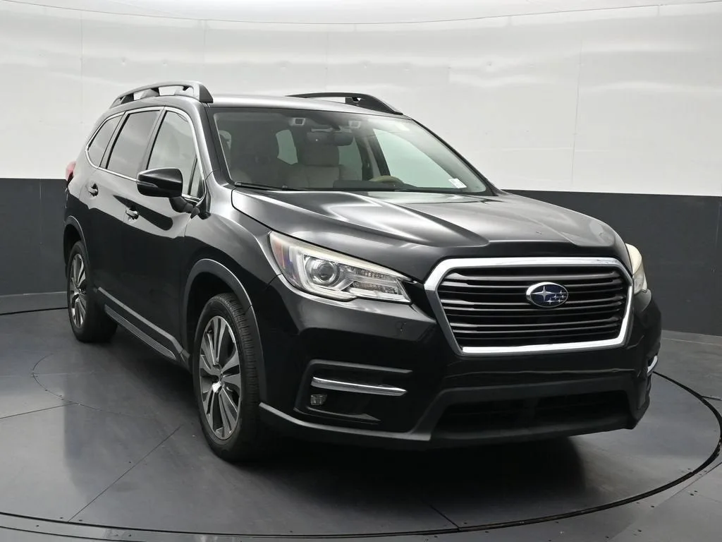 2019 Subaru Ascent Limited photo 8