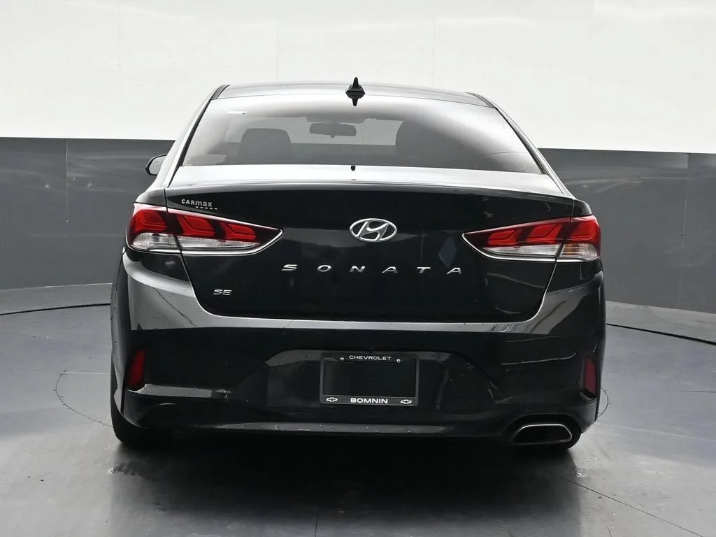 2018 Hyundai Sonata SE photo 4
