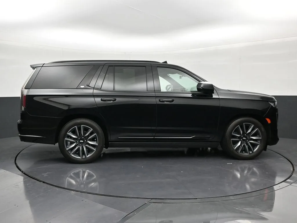 2023 Cadillac Escalade Sport photo 6