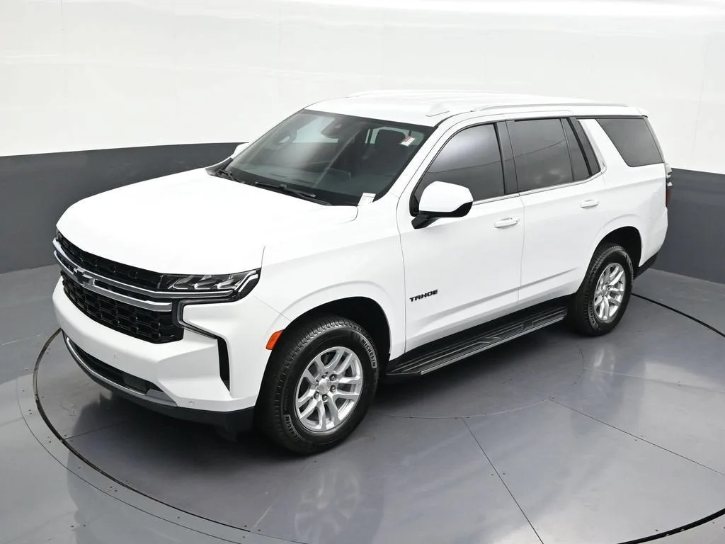 2024 Chevrolet Tahoe LS photo 9