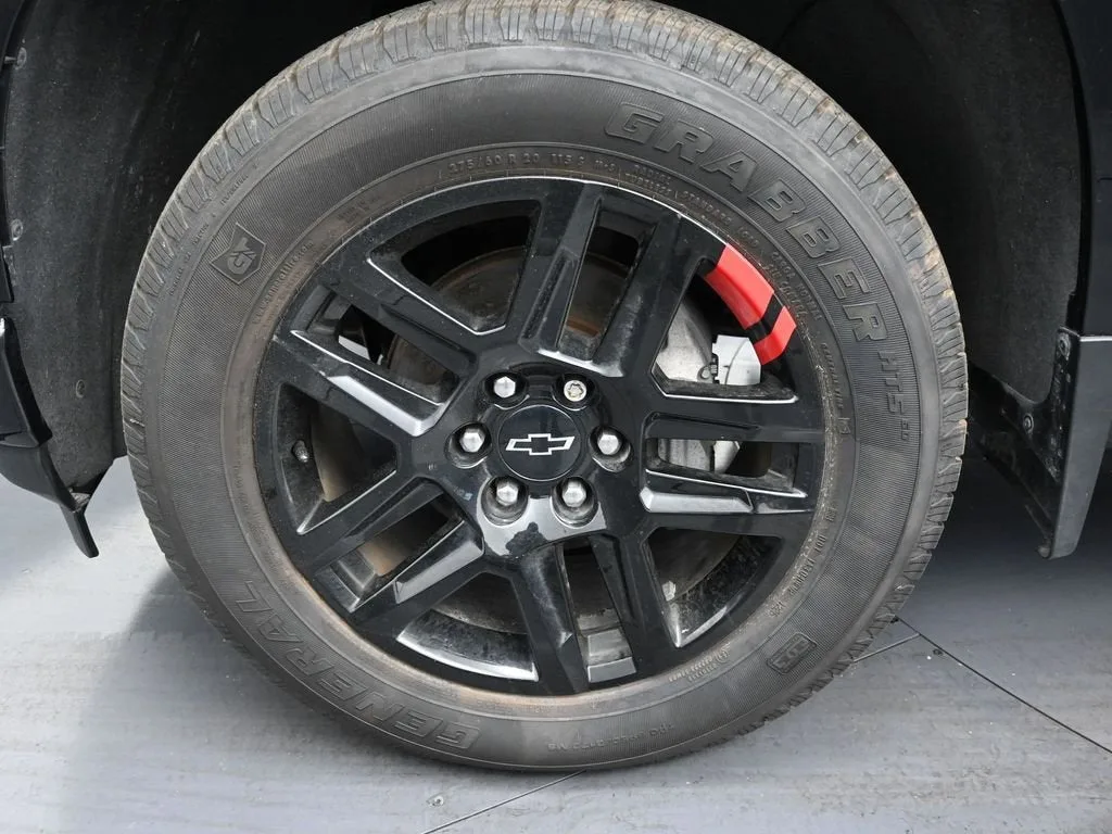 2022 Chevrolet Silverado 1500 LTD RST photo 9