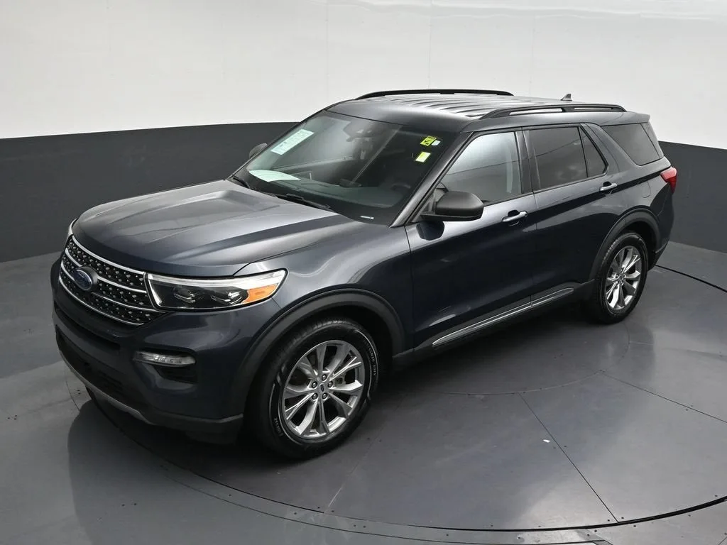 2022 Ford Explorer XLT photo 10