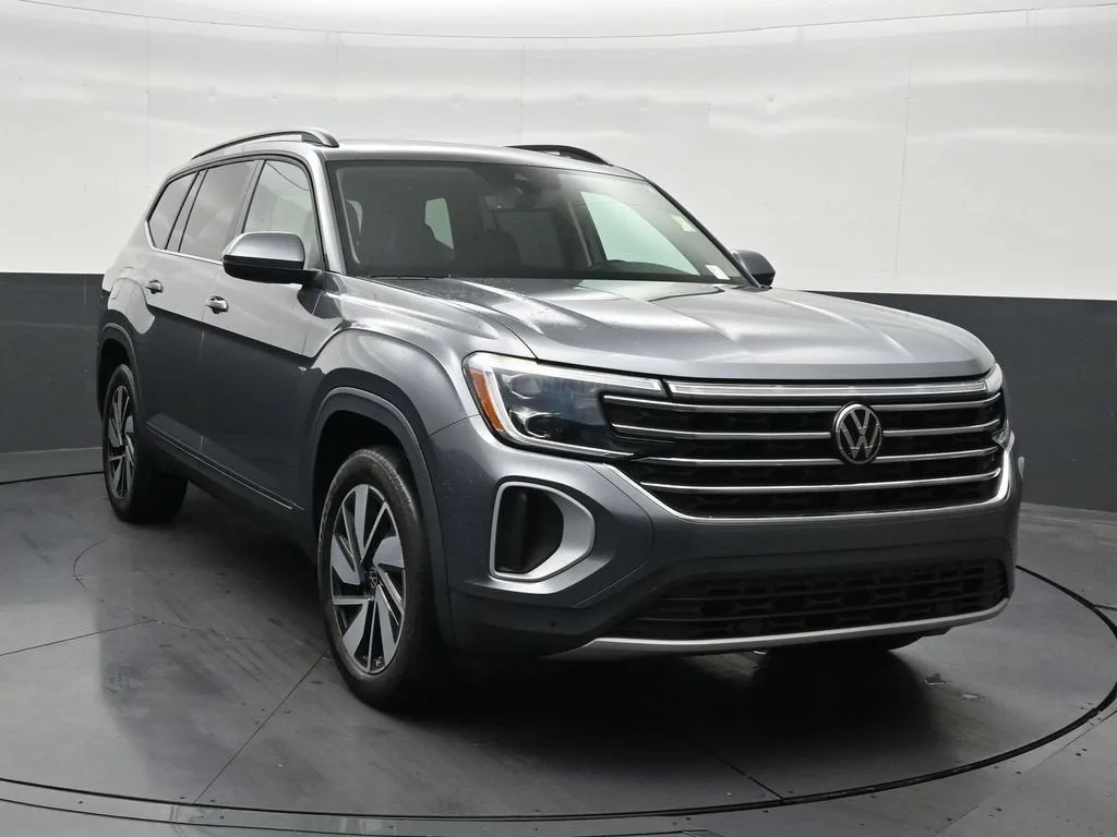 2024 Volkswagen Atlas 2.0T SE w/Technology photo 7