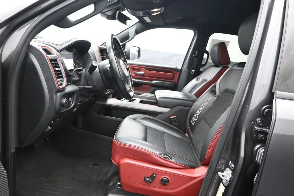 2022 RAM 1500 Rebel photo 10