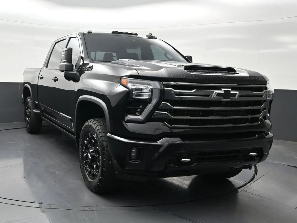 2024 Chevrolet Silverado 2500 HD High Country photo 8