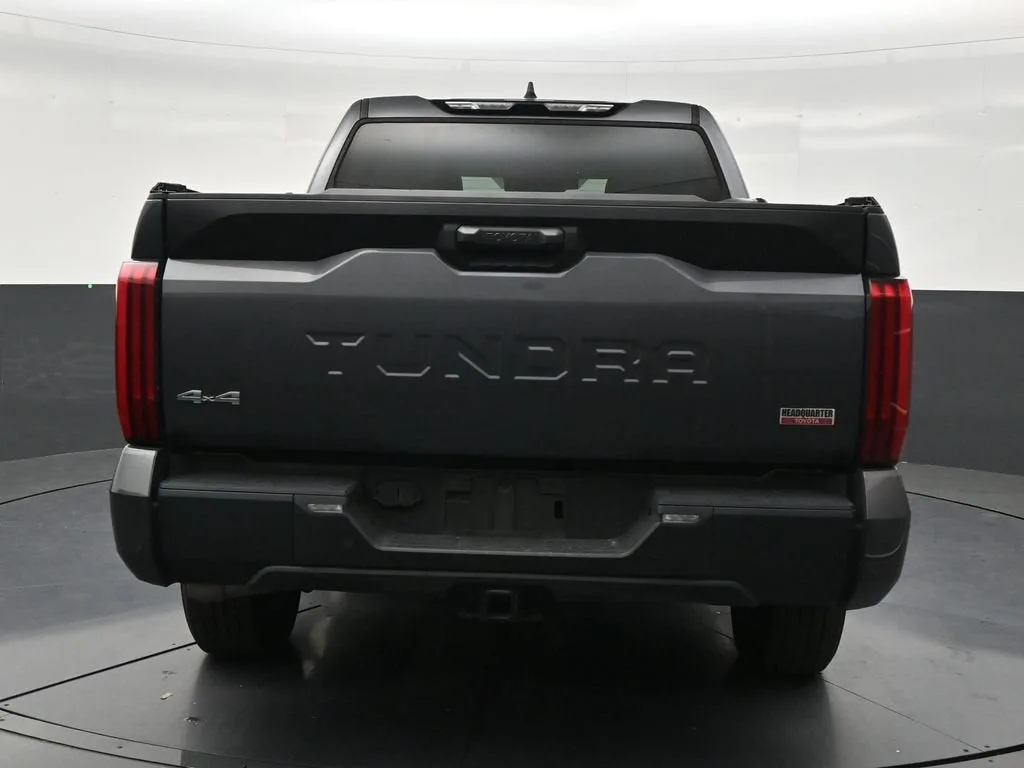 2024 Toyota Tundra SR5 photo 4