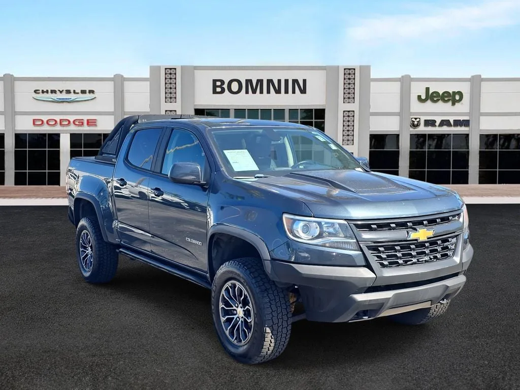 2019 Chevrolet Colorado ZR2 photo 2