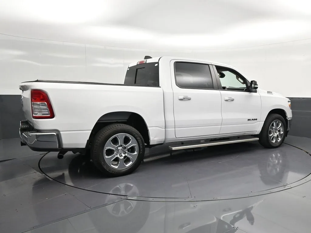 2020 RAM 1500 Big Horn/Lone Star photo 3