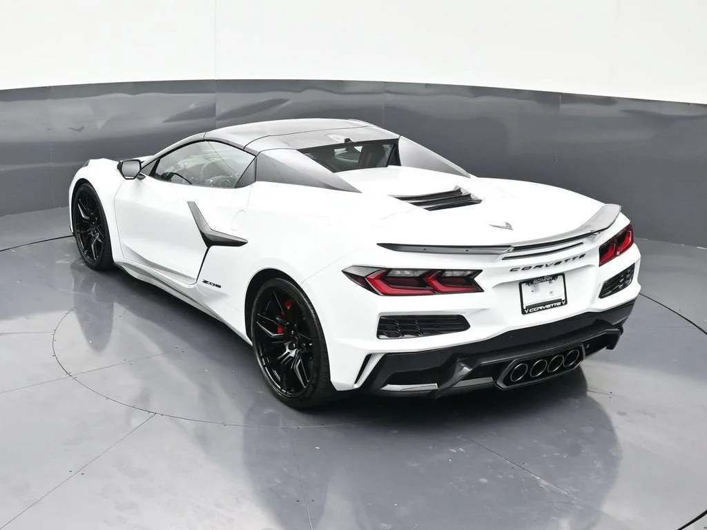2026 Chevrolet Corvette Z06 1LZ photo 11