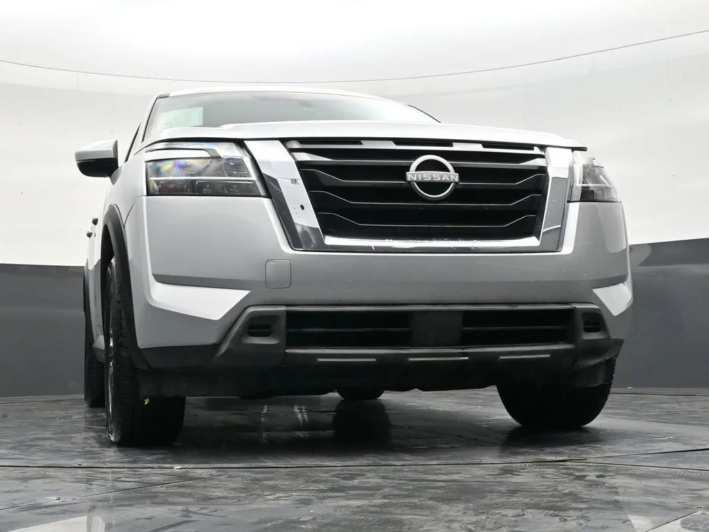 2022 Nissan Pathfinder S 2WD photo 26