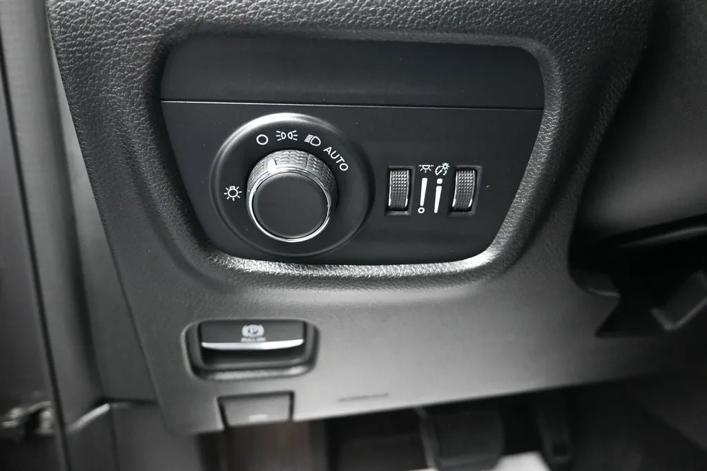 2024 Jeep Grand Cherokee Altitude X photo 12