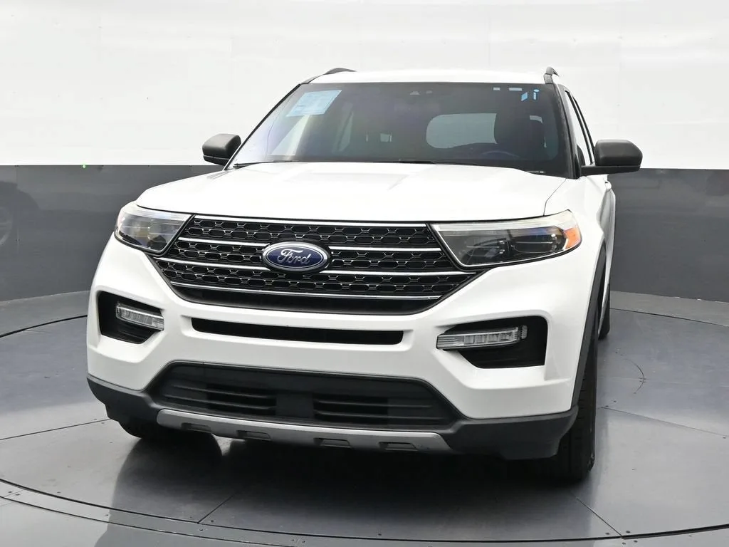2020 Ford Explorer XLT photo 8