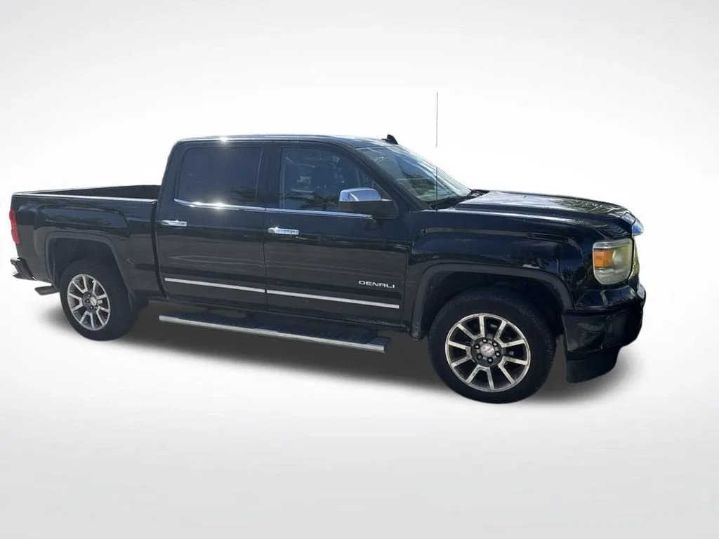 2015 GMC Sierra 1500 Denali photo 2