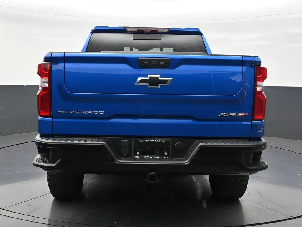 2024 Chevrolet Silverado 1500 ZR2 photo 4