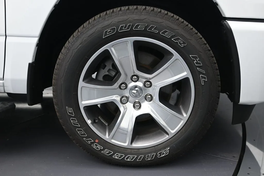 2025 RAM 1500 Tradesman photo 9