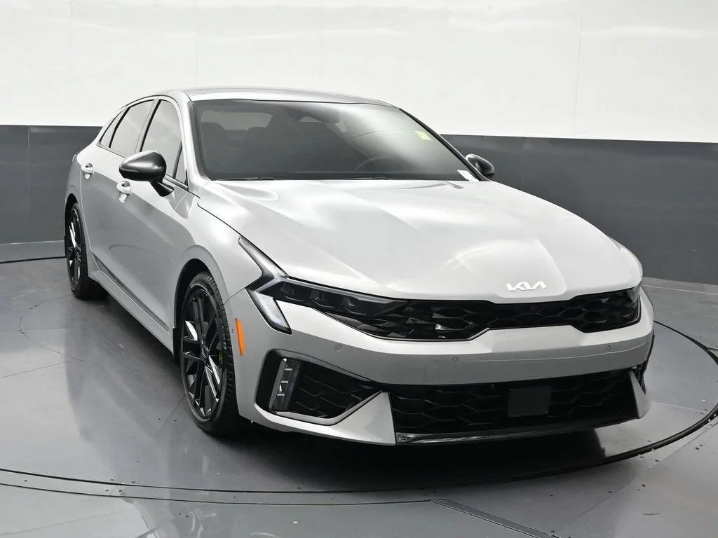 2026 Kia K5 GT photo 8