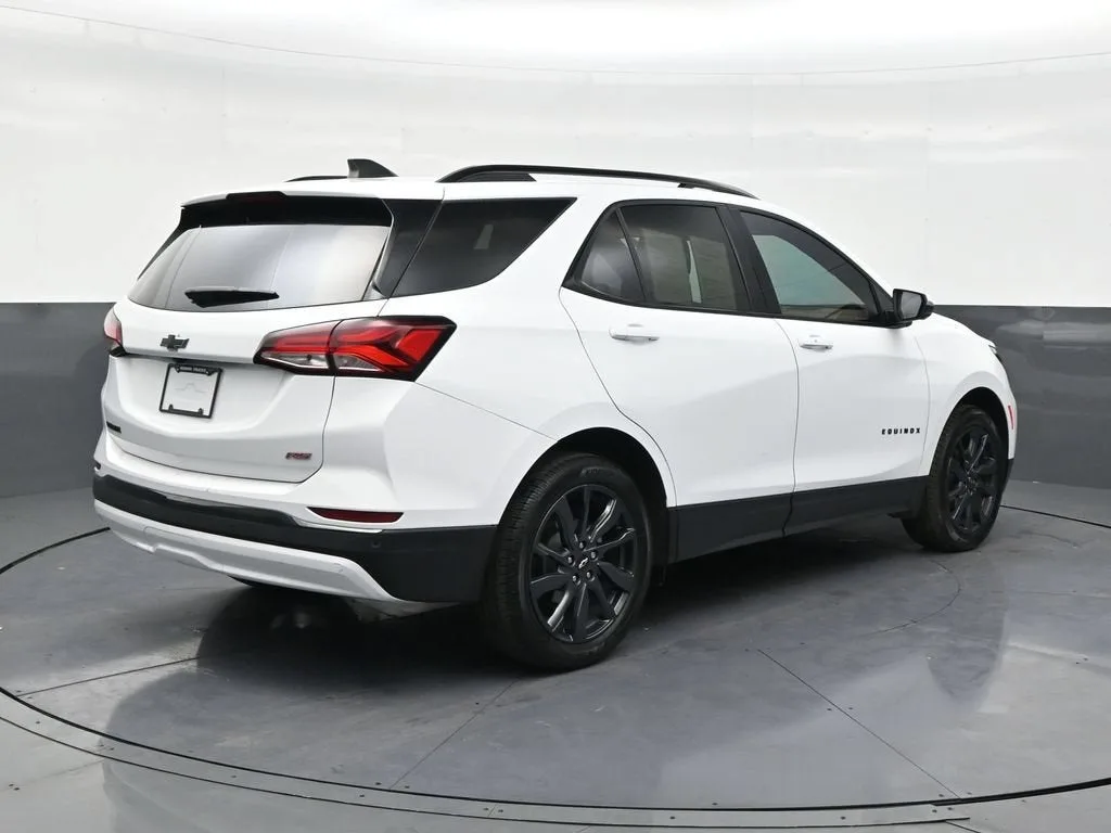 2023 Chevrolet Equinox RS photo 5