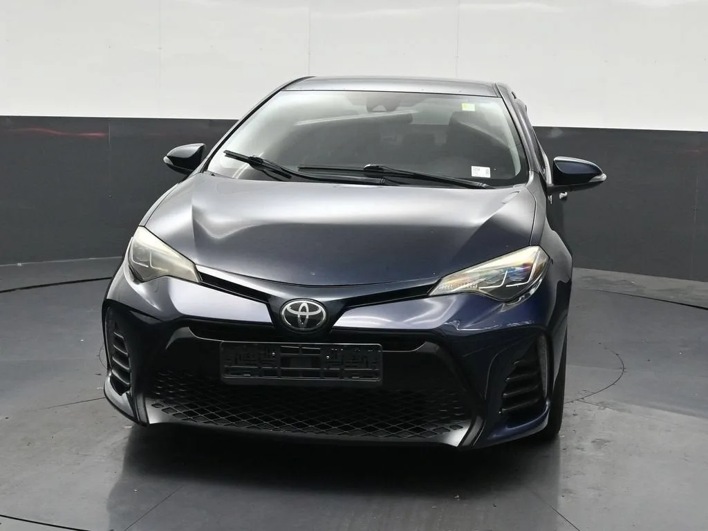 2019 Toyota Corolla SE photo 9