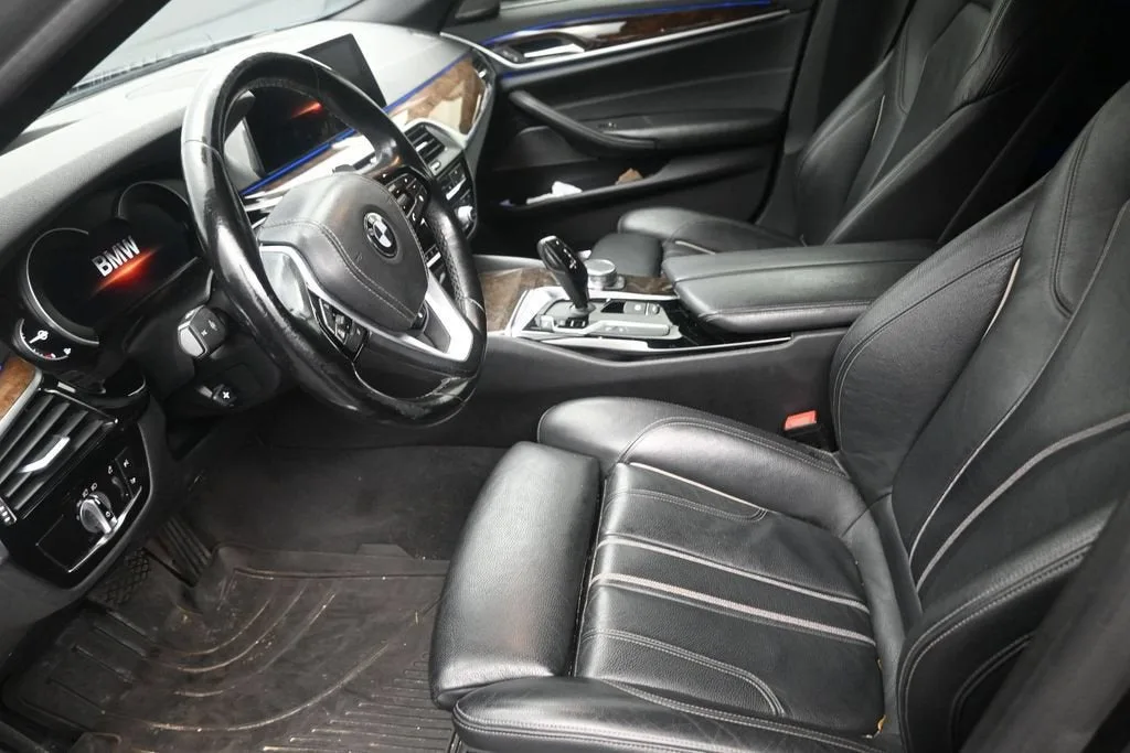 2019 BMW 540i xDrive photo 12