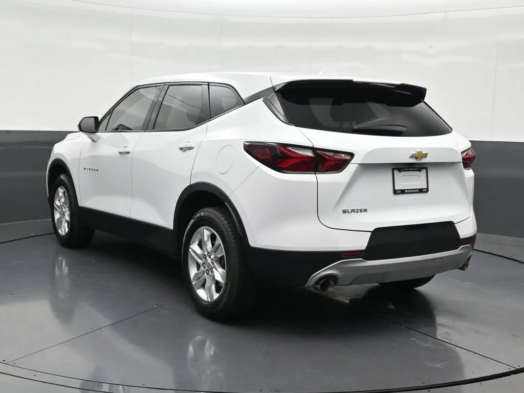 2022 Chevrolet Blazer 2LT photo 3