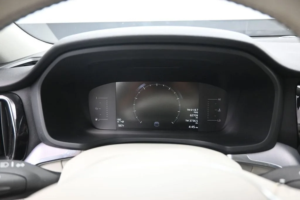 2019 Volvo S60 T5 Momentum photo 12