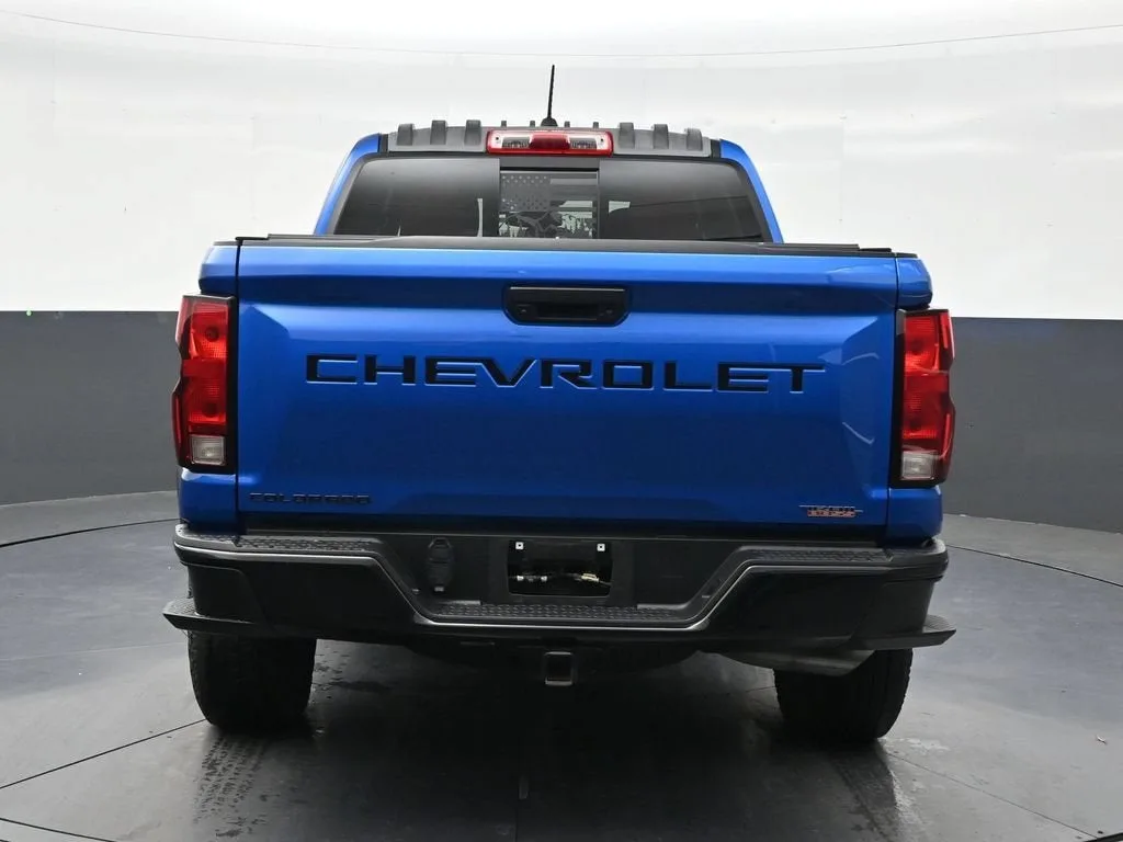 2023 Chevrolet Colorado 4WD Trail Boss photo 4