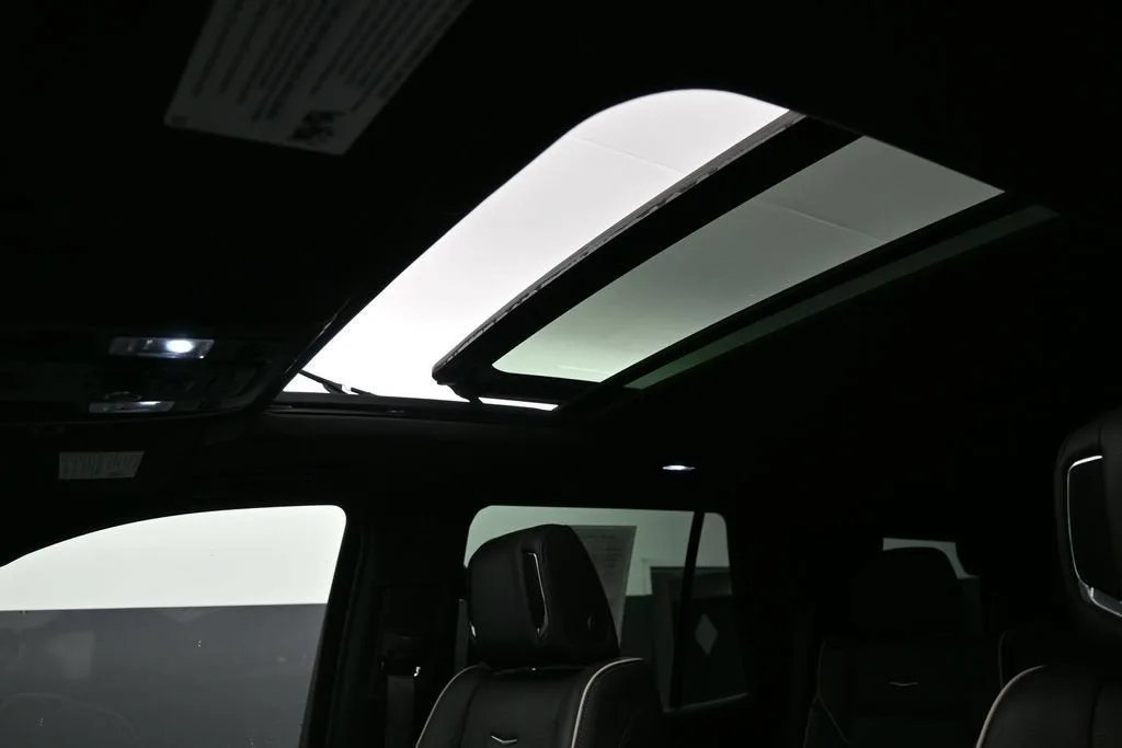 2023 Cadillac Escalade Sport photo 12