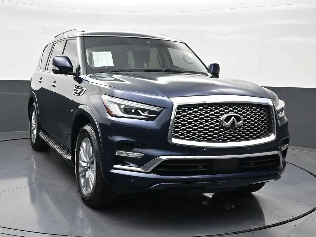 2020 INFINITI QX80 LUXE photo 8