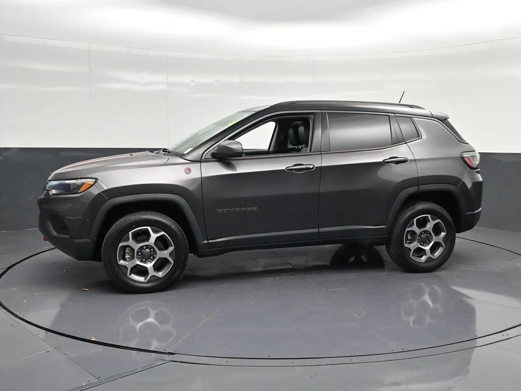 2022 Jeep Compass Trailhawk photo 7