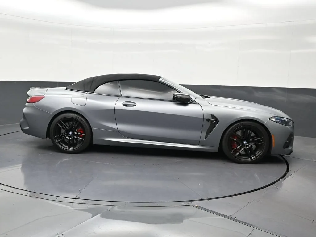 2024 BMW M8 Competition photo 7