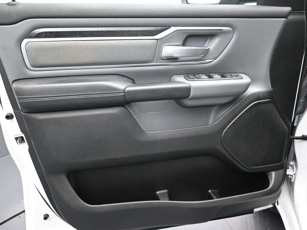 2022 RAM 1500 Big Horn/Lone Star photo 11