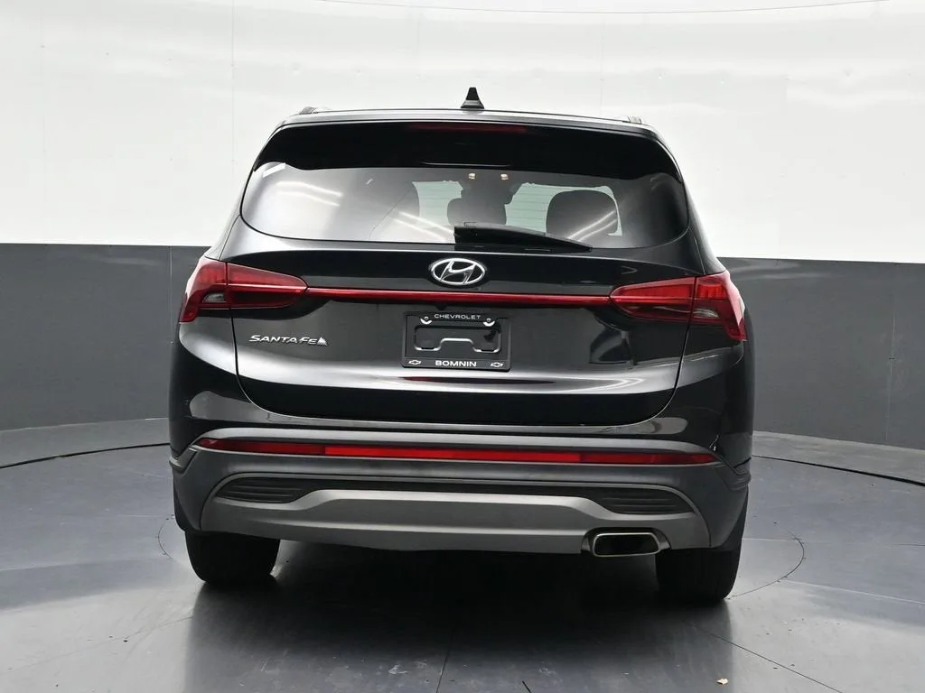 2023 Hyundai Santa Fe SE photo 4