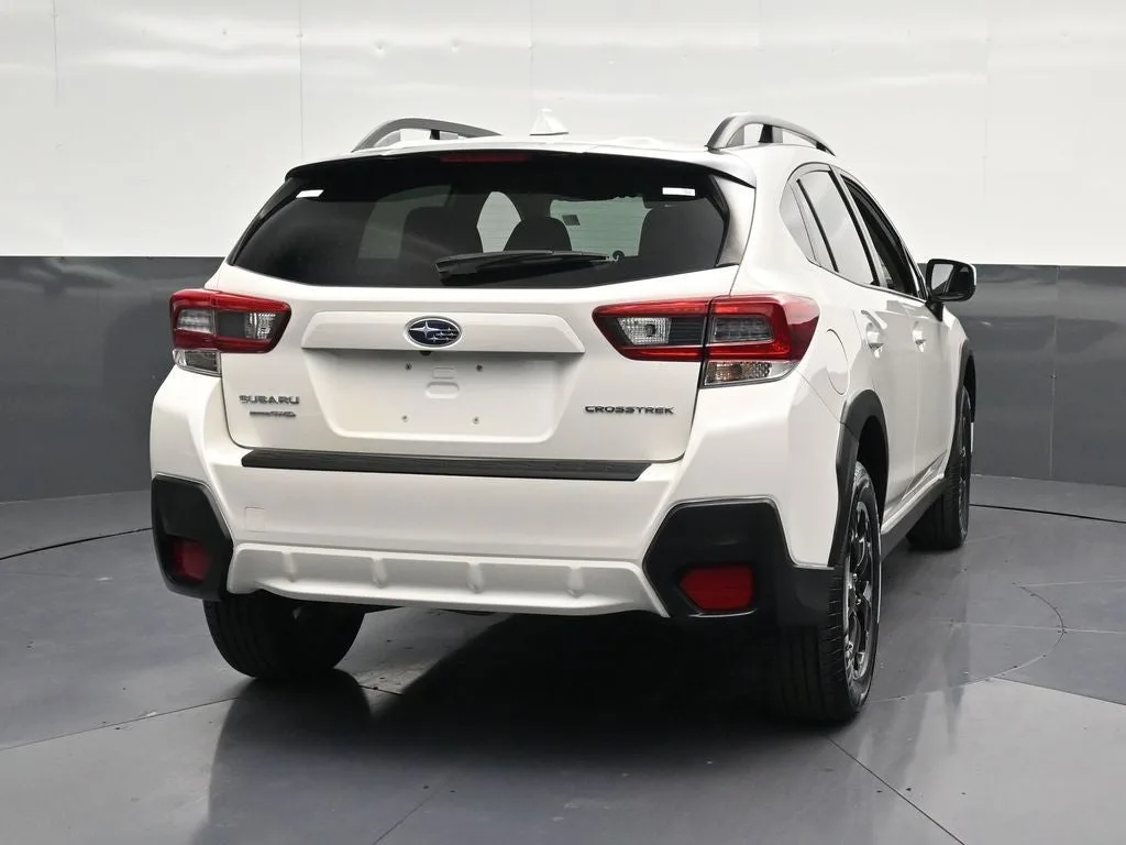 2023 Subaru Crosstrek Premium photo 2