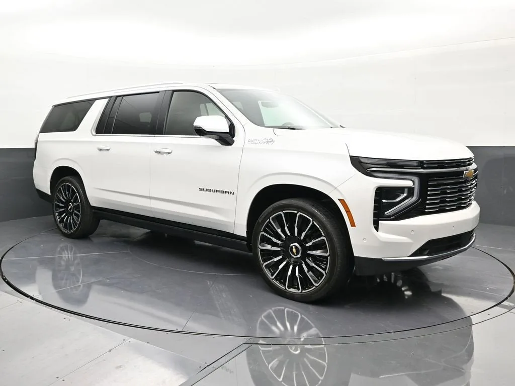 2025 Chevrolet Suburban High Country photo 7