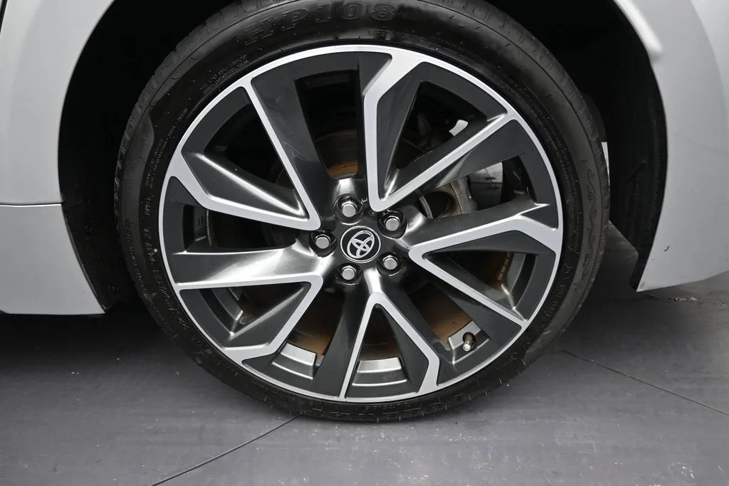 2022 Toyota Corolla SE photo 10