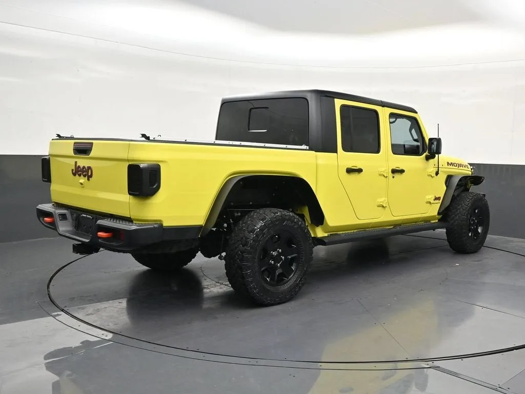 2023 Jeep Gladiator Mojave 4x4 photo 5