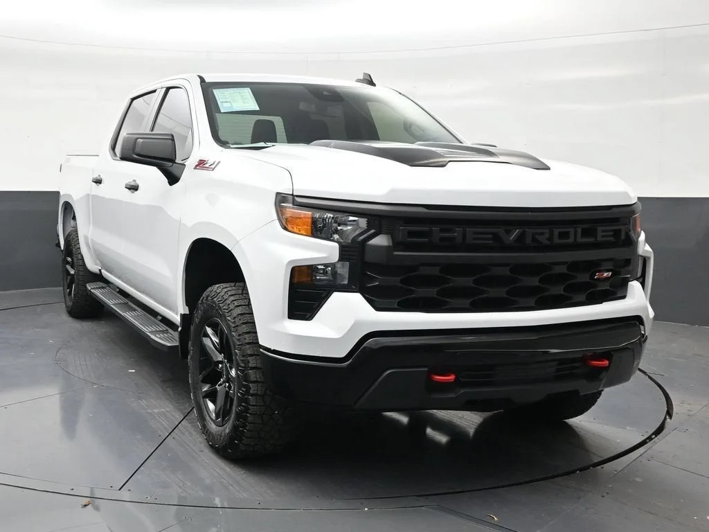 2024 Chevrolet Silverado 1500 Custom Trail Boss photo 7