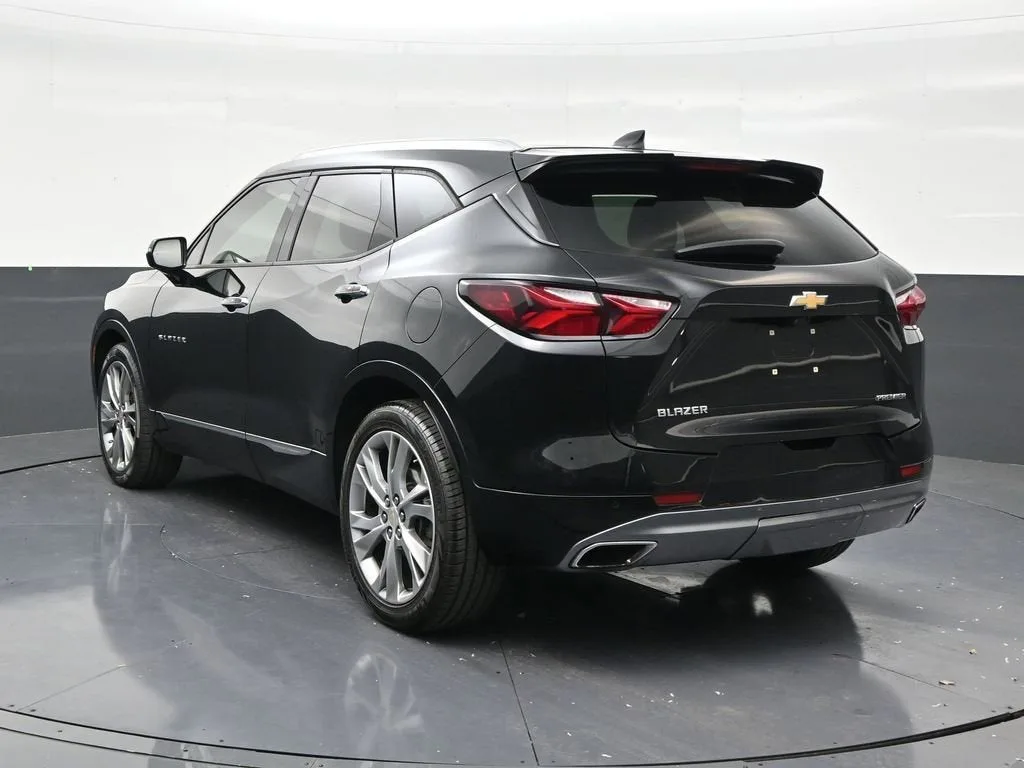 2019 Chevrolet Blazer Premier photo 3