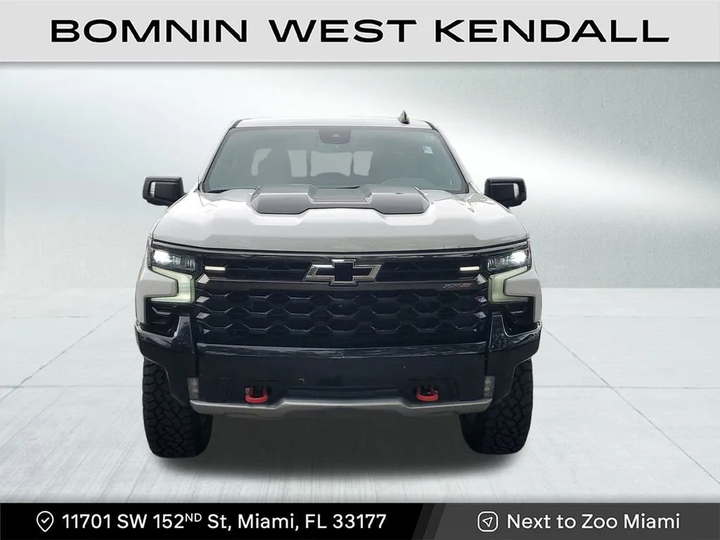 2022 Chevrolet Silverado 1500 ZR2 photo 2