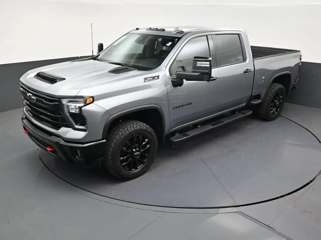 2026 Chevrolet Silverado 2500 HD LTZ photo 12