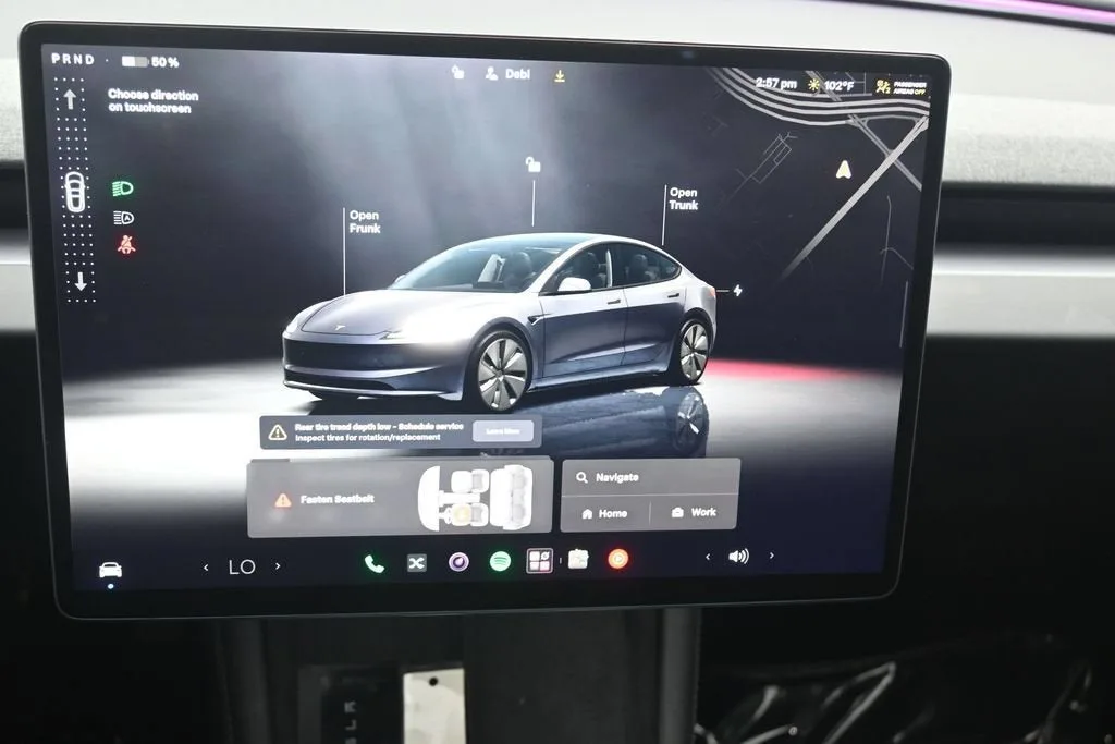2024 Tesla Model 3 LONG RANGE photo 11