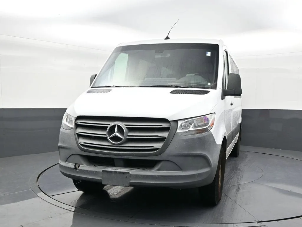 2020 Mercedes-Benz Sprinter 2500 Standard Roof I4 photo 8