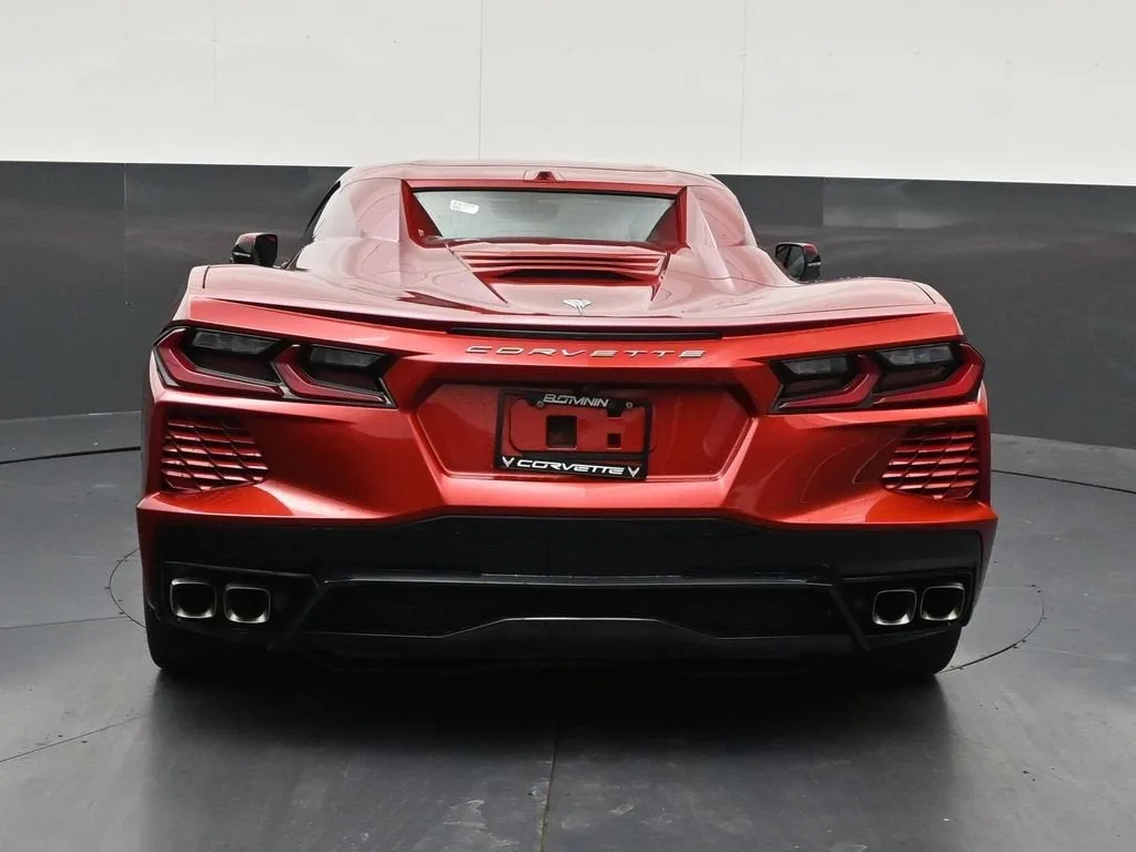 2023 Chevrolet Corvette Stingray 2LT photo 4