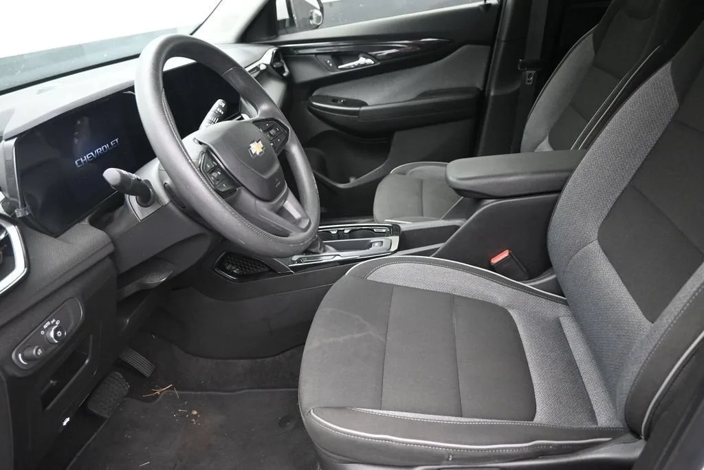 2024 Chevrolet Trailblazer LT photo 12