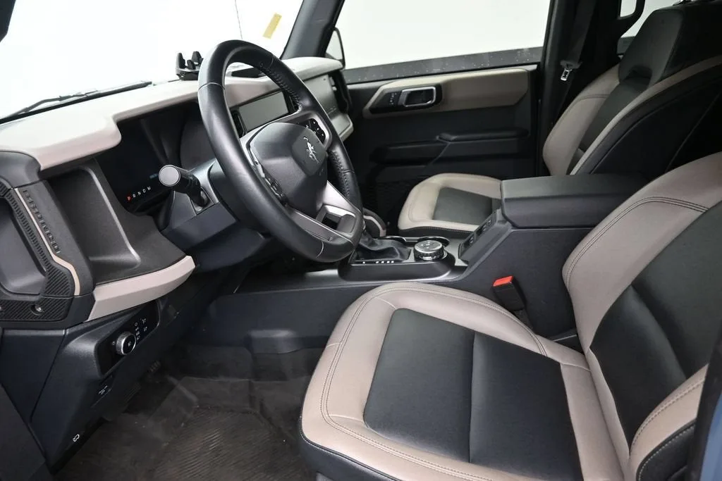 2024 Ford Bronco Big Bend photo 12