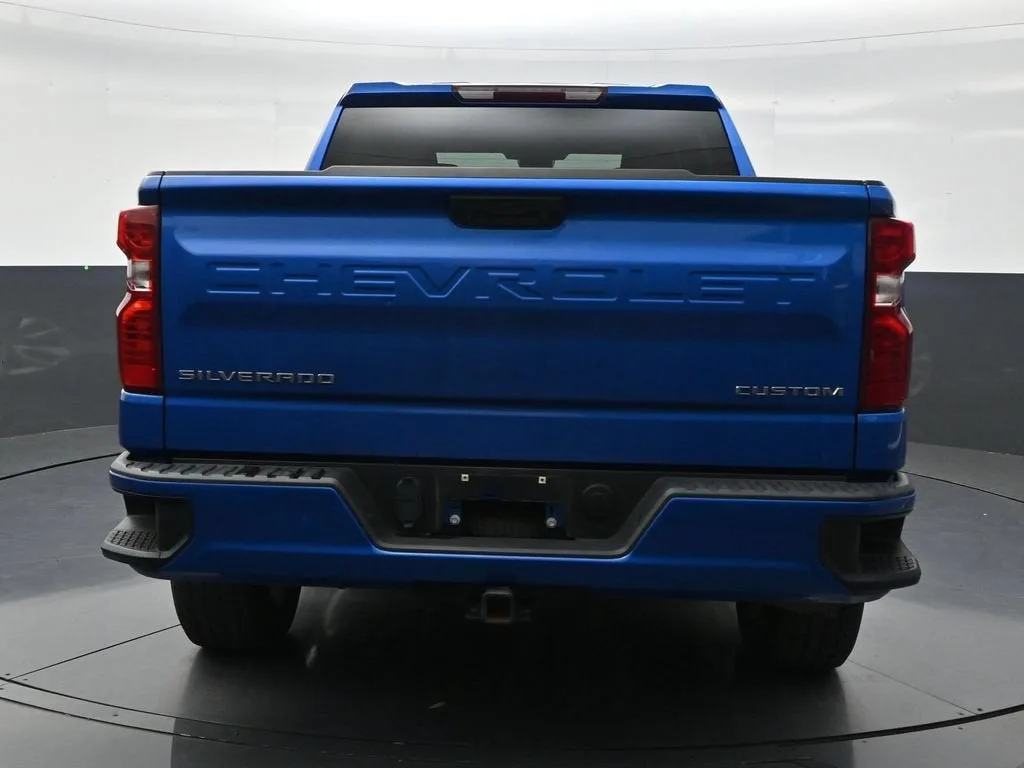 2024 Chevrolet Silverado 1500 Custom photo 4
