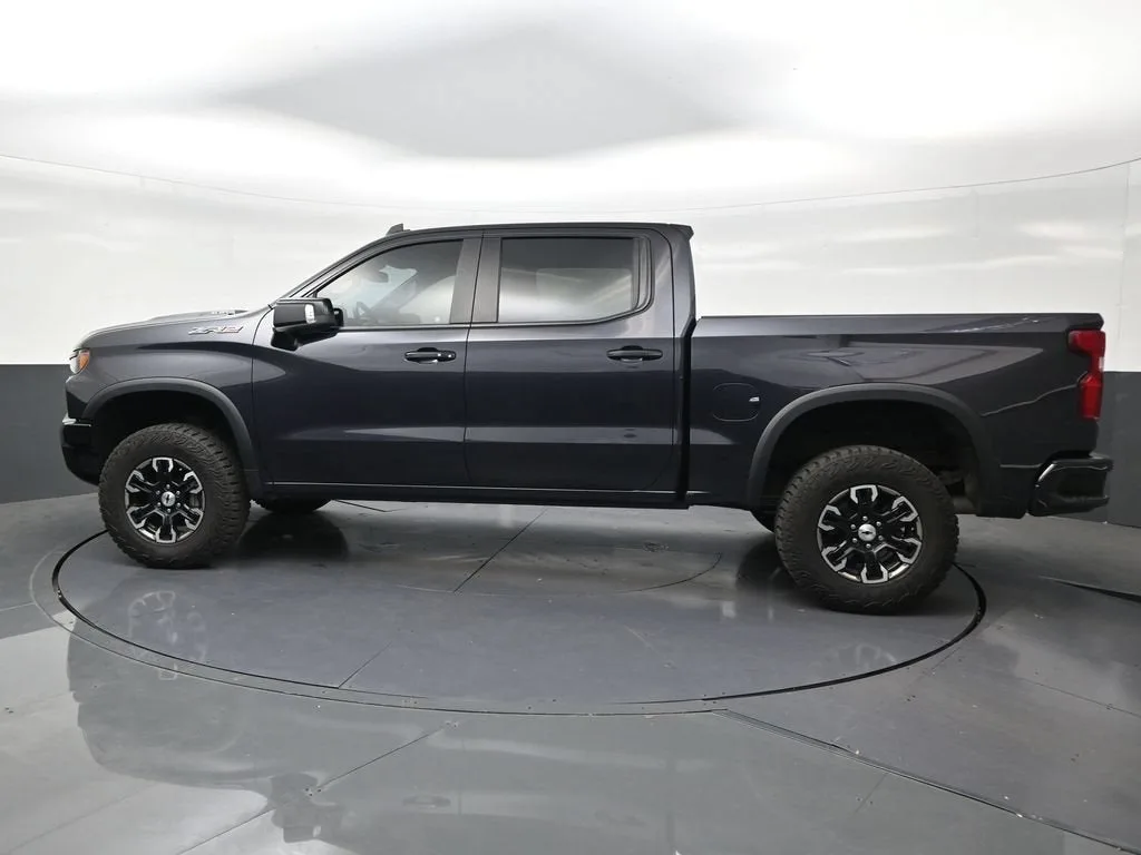 2022 Chevrolet Silverado 1500 ZR2 photo 2